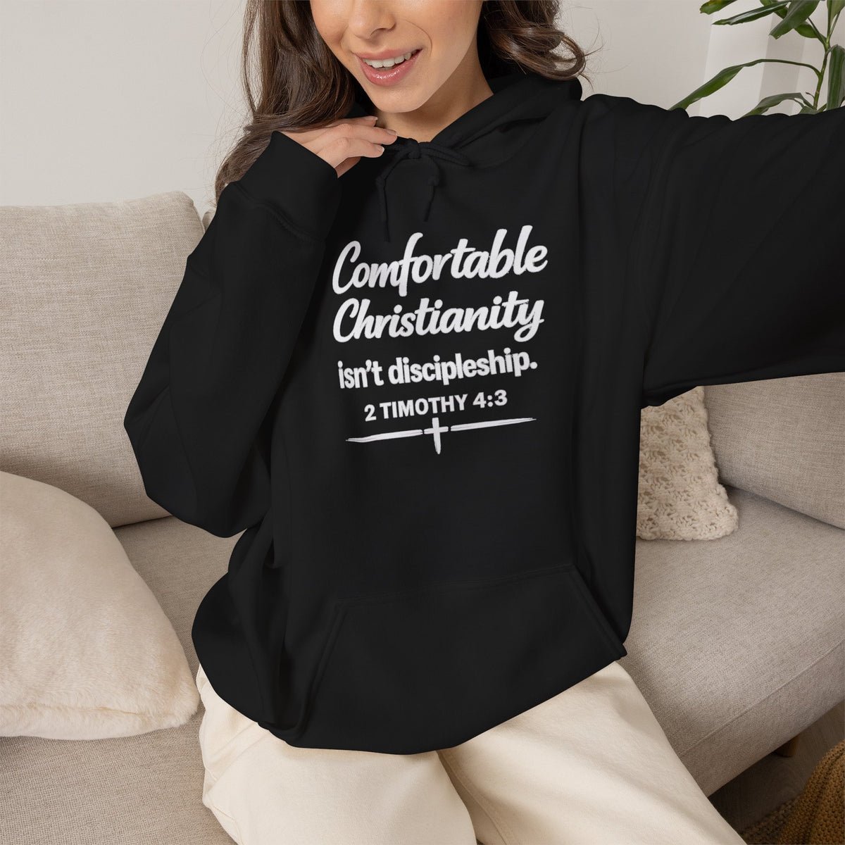 Comfortable Christianity isn't discipleship - Unisex Heavy Blend™ Hooded Sweatshirt
